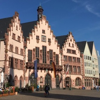 Emigrar a Alemania con empleo: cómo aplicar a trabajos con sueldos de 2.700 euros
