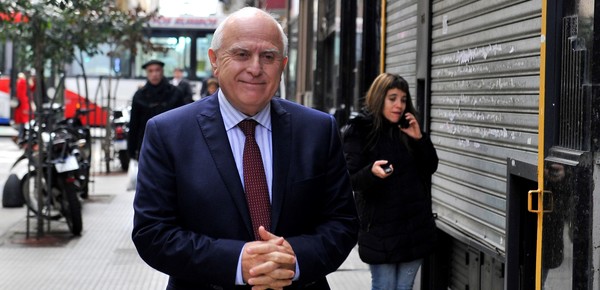 Coronavirus: Miguel Lifschitz tuvo una "desmejoría clínica" y su estado es crítico