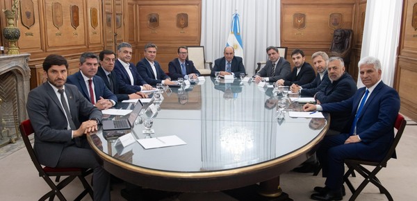 Cumbre en la Rosada con los gobernadores de Juntos por el Cambio: malestar, reclamos y promesas