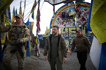 La guerra en Ucrania: el presidente Volodimir Zelenski dijo que la reunión con Estados Unidos está siendo "muy útil" y constructiva