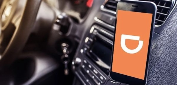 Una app de viajes llega a más ciudades del país y busca crecer con un servicio que permite negociar el precio con el conductor