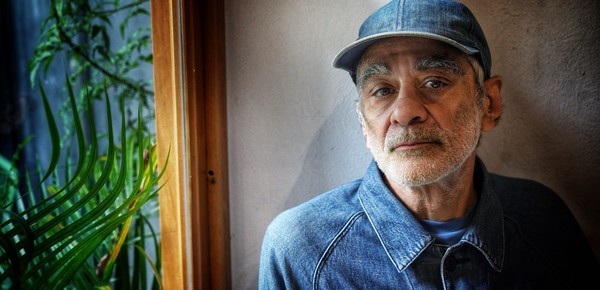 Daniel Melingo apuesta fuerte: giras por Europa, un documental sobre el tango, singles con Fito, Pity y más