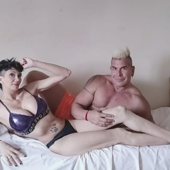 "Desearás a la mujer o al hombre del prójimo": los swingers toman la lanza ante una mayoría que no los comprende
