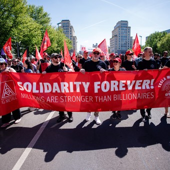 Marchas en todo el mundo por el Día del Trabajador, entre el miedo y la furia por la guerra comercial de Donald Trump 