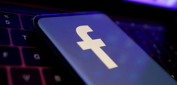 Cómo eliminar tu cuenta de Facebook sin perder fotos ni información importante: guía paso a paso