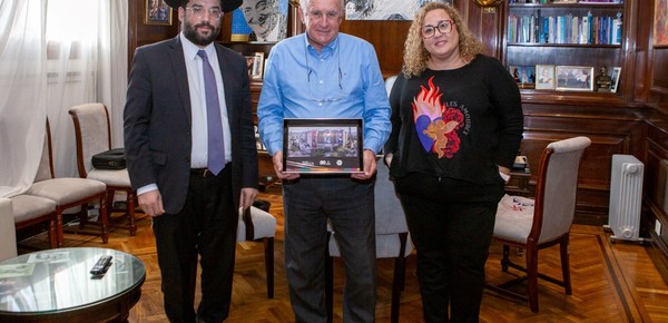 La AMIA suspendió un acto tras la polémica por la invitación a Oscar Parrilli, procesado por el Pacto con Irán