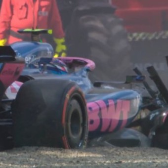 Franco Colapinto destrozó su Alpine en la Q1 del GP de Emilia Romagna cuando buscaba mejorar su tiempo: se pegó contra un muro a la salida de Tamburello